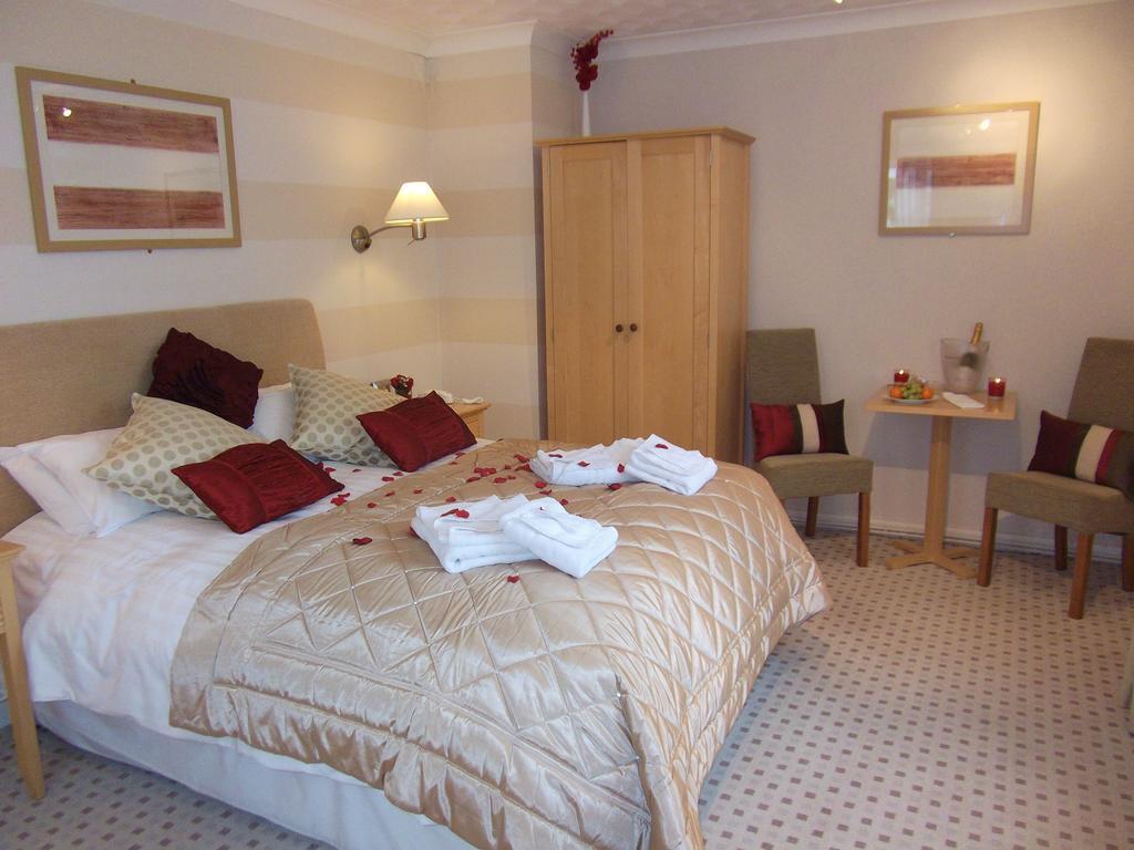 Ashburnham Hotel Pembrey Zimmer foto